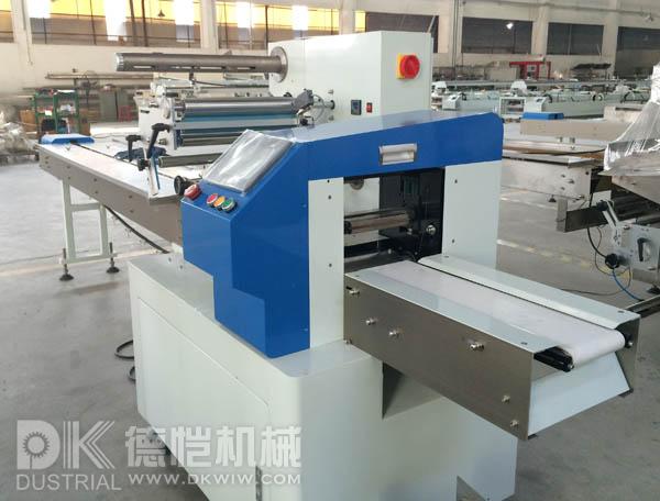 德愷包裝機械 枕式包裝設備 封切設備 管材包裝設備 廣東德愷機械有限公司 佛山德愷機械有限公司 德愷機械包裝機 佛山德愷包裝機 廣東德愷包裝機 佛山德愷包裝機 枕式包裝機廠家 自動整理包裝機 封切收縮機 立式包裝機 稱重充填設備 提升輸送設備 封切收縮機 高速邊封包裝機 高速邊封收縮包裝機 全自動直進料袖口式包裝機 高速恒溫熱收縮包裝機 全自動封切包裝機 回轉式枕式包裝機 回轉伺服式枕式包裝機 下走紙枕式包裝機 往復式枕式包裝機 不銹鋼理料線食品包裝機廠家 餅干包裝機 伺服包裝機